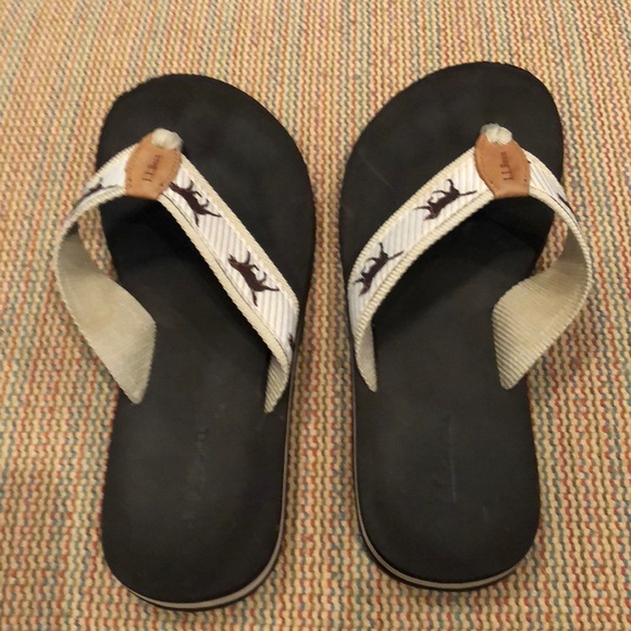ll bean dog flip flops